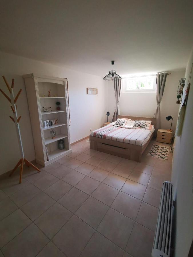 Bernis Gites Avec Grande Piscine Et Sa Terrasse Privative מראה חיצוני תמונה