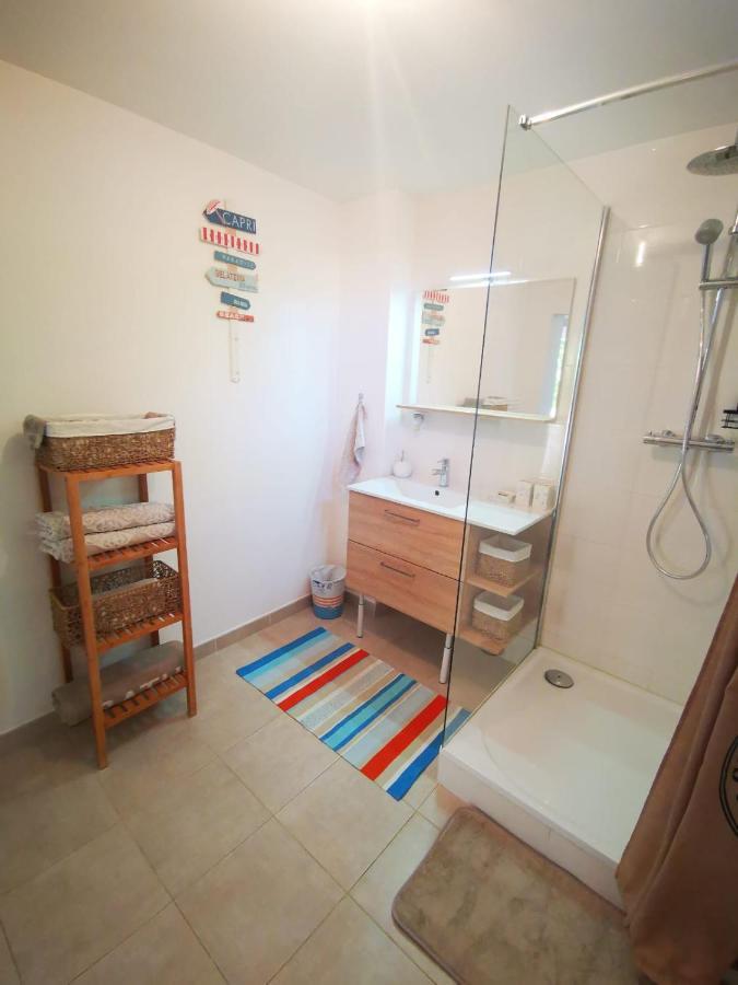 Bernis Gites Avec Grande Piscine Et Sa Terrasse Privative מראה חיצוני תמונה