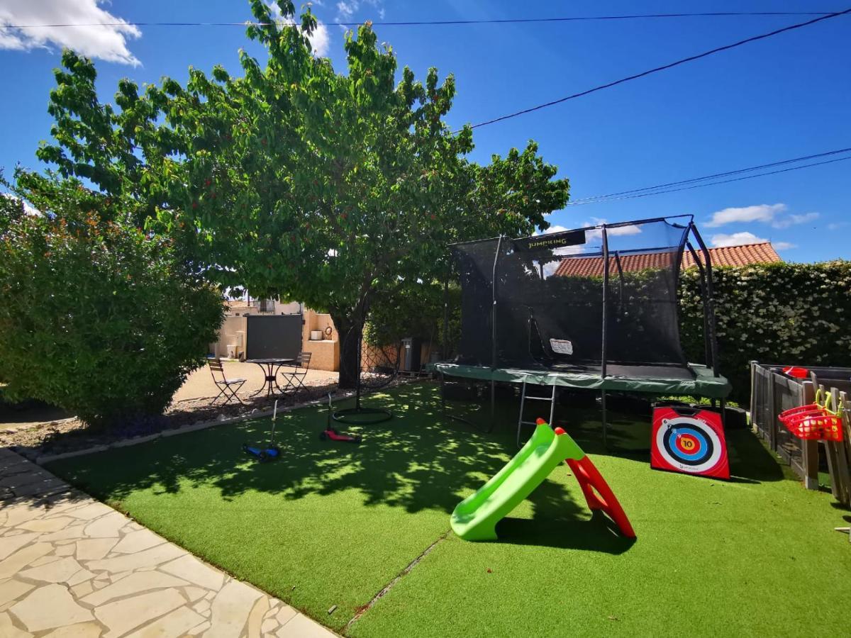 Bernis Gites Avec Grande Piscine Et Sa Terrasse Privative מראה חיצוני תמונה