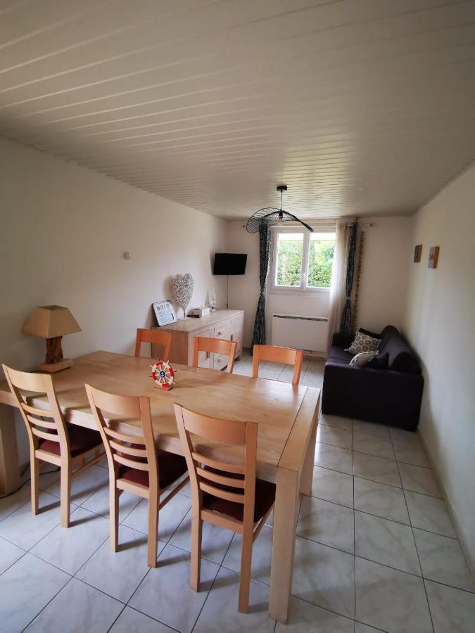 Bernis Gites Avec Grande Piscine Et Sa Terrasse Privative מראה חיצוני תמונה